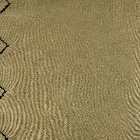 Y2k Olive Geometric Crewneck Sweatshirt! - Picture 10 of 15